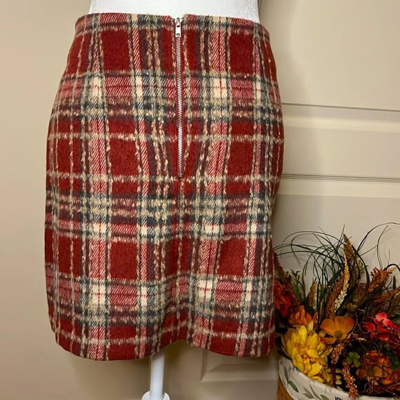 Super cute plaid skirt Ladies sz L - Picture 4 of 10